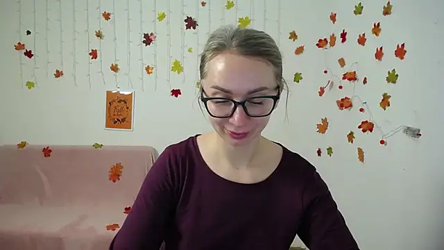 Snapshot of VasilisaSii chatting on November 2025 06:12:02 AM VasilisaSii online show from November 2025 06:12:02 AM