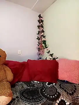 kymmgolden online show from December 2025 12:10:02 PM