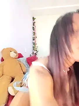 Snapshot of kymmgolden chatting on February 2026 12:15:01 PM kymmgolden online show from February 2026 12:15:01 PM