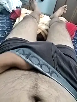 Snapshot of luckylads0037 chatting on February 2025 05:48:02 PM luckylads0037 online show from February 2025 05:48:02 PM