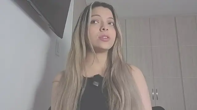 andreau18 online show from January 2026 01:28:02 PM