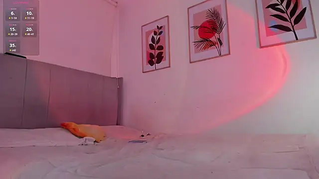 Whitekitty-exe online show from January 2025 11:06:01 PM