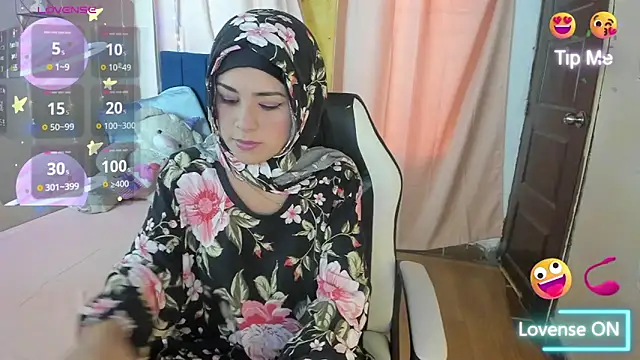 AliaAsad online show from January 2025 07:34:01 PM