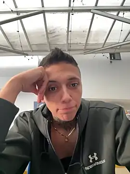 Snapshot of _PhillipBrown chatting on February 2025 01:19:02 PM PhillipBrown online show from February 2025 01:19:02 PM