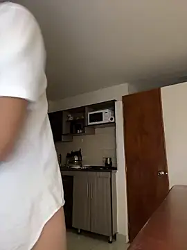 Snapshot of _PhillipBrown chatting on February 2025 08:18:02 AM PhillipBrown online show from February 2025 08:18:02 AM