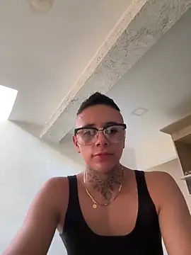 Snapshot of _PhillipBrown chatting on March 2025 08:42:01 PM PhillipBrown online show from March 2025 08:42:01 PM