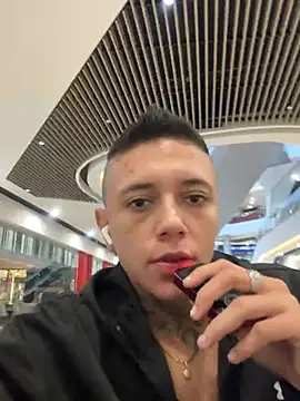 Snapshot of _PhillipBrown chatting on March 2025 12:36:02 PM PhillipBrown online show from March 2025 12:36:02 PM