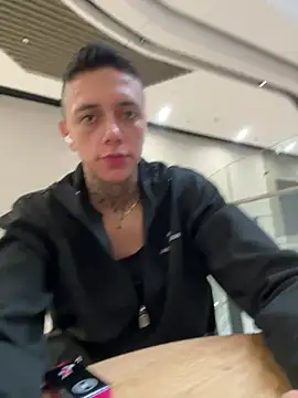 Snapshot of _PhillipBrown chatting on March 2025 12:40:02 PM PhillipBrown online show from March 2025 12:40:02 PM