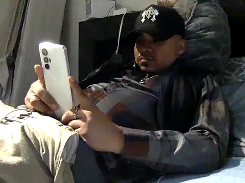 Sr CobraHot online show from April 2026 02:45:02 AM