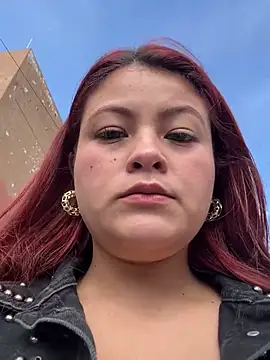 Snapshot of lia_moon77 chatting on December 2024 07:29:02 PM lia moon77 online show from December 2024 07:29:02 PM