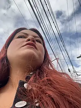 Snapshot of lia_moon77 chatting on December 2024 06:37:02 PM lia moon77 online show from December 2024 06:37:02 PM