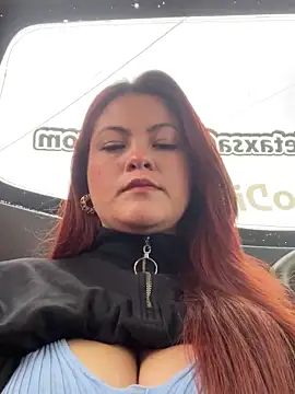 Snapshot of lia_moon77 chatting on January 2025 07:29:01 PM lia moon77 online show from January 2025 07:29:01 PM