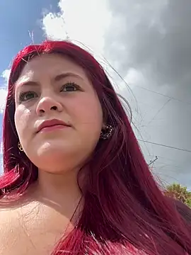 Snapshot of lia_moon77 chatting on January 2025 06:57:02 PM lia moon77 online show from January 2025 06:57:02 PM