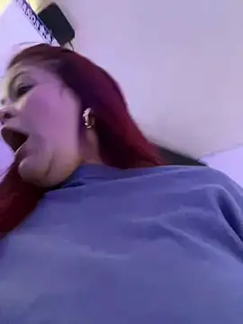 Snapshot of lia_moon77 chatting on February 2025 11:04:02 PM lia moon77 online show from February 2025 11:04:02 PM