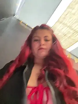 Snapshot of lia_moon77 chatting on February 2025 10:47:01 PM lia moon77 online show from February 2025 10:47:01 PM