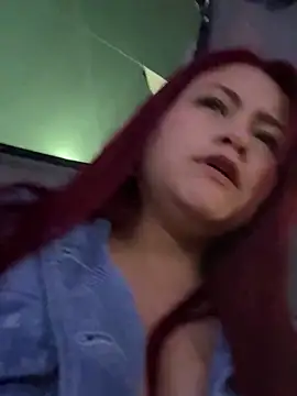 Snapshot of lia_moon77 chatting on February 2025 11:30:01 PM lia moon77 online show from February 2025 11:30:01 PM