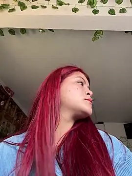 Snapshot of lia_moon77 chatting on February 2025 10:17:02 PM lia moon77 online show from February 2025 10:17:02 PM