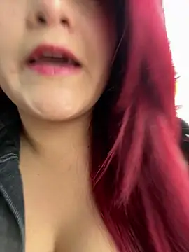 Snapshot of lia_moon77 chatting on March 2025 08:25:01 PM lia moon77 online show from March 2025 08:25:01 PM