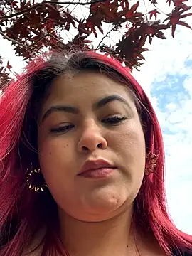 Snapshot of lia_moon77 chatting on October 2025 07:22:02 PM lia moon77 online show from October 2025 07:22:02 PM