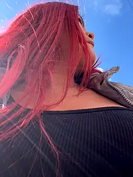 Snapshot of lia_moon77 chatting on October 2025 08:20:01 PM lia moon77 online show from October 2025 08:20:01 PM