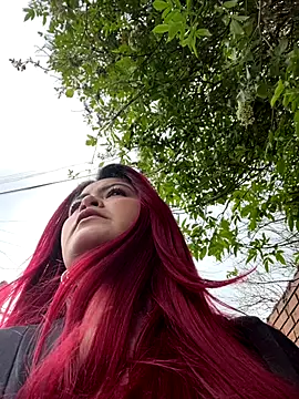 Snapshot of lia_moon77 chatting on October 2025 06:52:02 PM lia moon77 online show from October 2025 06:52:02 PM