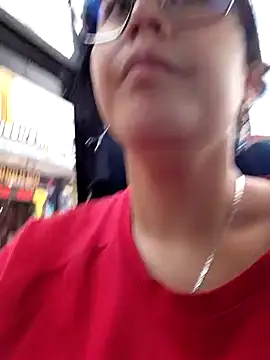 lara moon25 online show from November 2025 07:04:02 PM