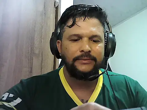 Snapshot of tupapito00 chatting on March 2026 06:38:02 AM tupapito00 online show from March 2026 06:38:02 AM