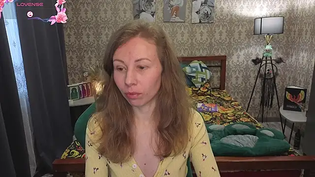 Lill Mary online show from March 2026 01:23:01 AM