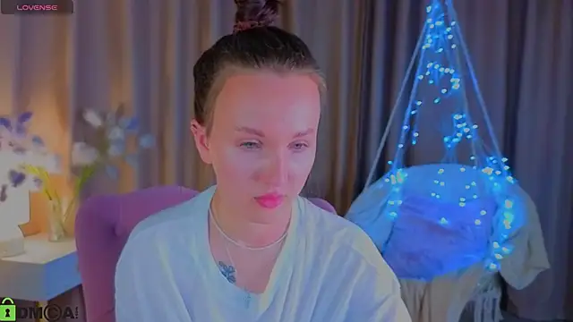 Snapshot of Wendy_mm chatting on October 2025 04:25:02 PM Wendy mm online show from October 2025 04:25:02 PM