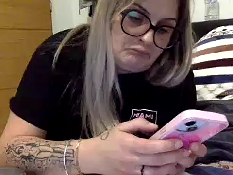 vanillesoumise online show from December 2024 09:15:01 PM