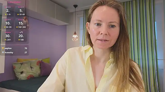 Snapshot of JanePearl chatting on December 2024 11:41:01 AM JanePearl online show from December 2024 11:41:01 AM