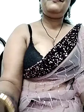 Nyra-23 online show from February 2025 12:14:02 PM