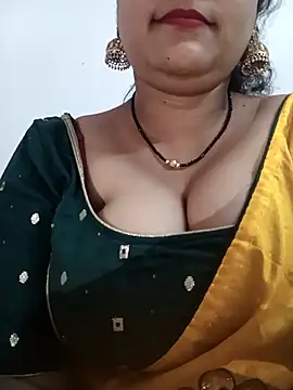 Nyra-23 online show from February 2026 10:25:01 AM