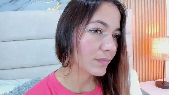 Mia Malkovaa  online show from March 2026 03:18:01 PM