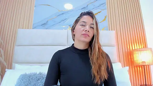 Snapshot of Mia_Malkovaa_ chatting on July 2026 03:04:02 PM Mia Malkovaa online show from July 2026 03:04:02 PM