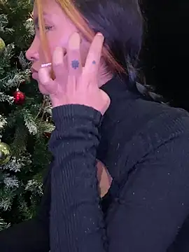 Snapshot of baby_lizy chatting on December 2024 11:25:01 PM baby lizy online show from December 2024 11:25:01 PM