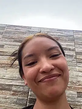 Snapshot of baby_lizy chatting on December 2024 09:22:02 PM baby lizy online show from December 2024 09:22:02 PM