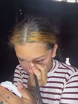 Snapshot of baby_lizy chatting on January 2025 10:18:01 PM baby lizy online show from January 2025 10:18:01 PM