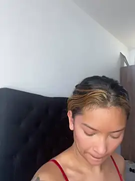 Snapshot of baby_lizy chatting on February 2025 04:47:01 PM baby lizy online show from February 2025 04:47:01 PM