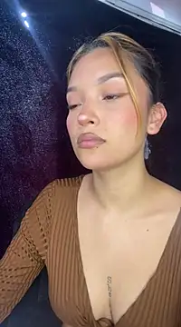 Snapshot of baby_lizy chatting on February 2025 07:51:01 PM baby lizy online show from February 2025 07:51:01 PM