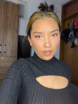 Snapshot of baby_lizy chatting on February 2025 11:24:01 PM baby lizy online show from February 2025 11:24:01 PM