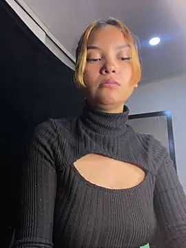 Snapshot of baby_lizy chatting on February 2025 12:30:01 AM baby lizy online show from February 2025 12:30:01 AM