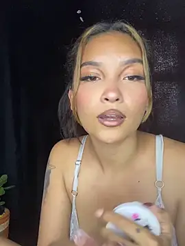 Snapshot of baby_lizy chatting on March 2025 09:11:02 PM baby lizy online show from March 2025 09:11:02 PM