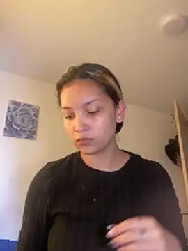 Snapshot of baby_lizy chatting on October 2025 08:46:02 PM baby lizy online show from October 2025 08:46:02 PM