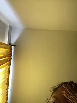 Snapshot of baby_lizy chatting on November 2025 06:09:02 PM baby lizy online show from November 2025 06:09:02 PM