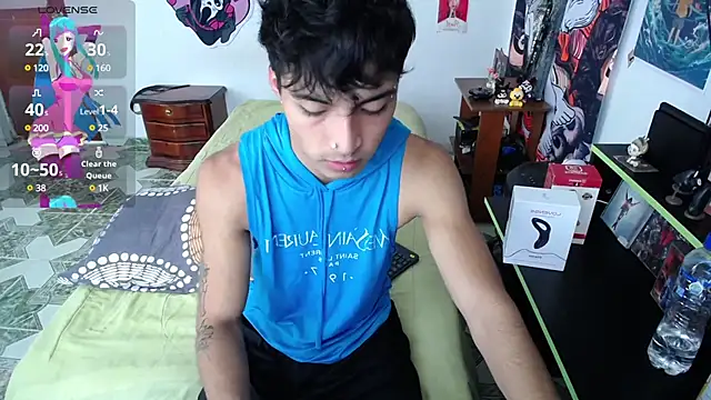 dylan fun18 online show from March 2025 05:18:02 PM