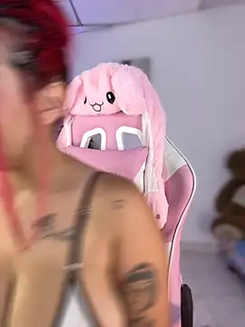 ashlyrey-1 online show from September 2025 02:54:02 AM