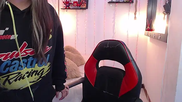 sapphire lilac online show from December 2024 07:30:01 AM