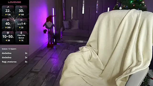 Snapshot of MirandaWong chatting on January 2025 12:33:01 PM MirandaWong online show from January 2025 12:33:01 PM