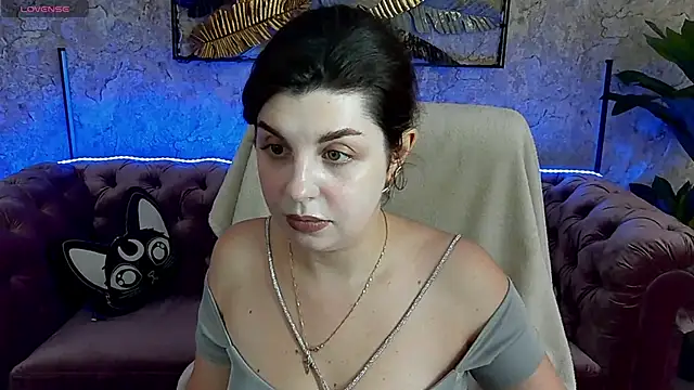 Snapshot of MirandaWong chatting on January 2025 06:35:01 AM MirandaWong online show from January 2025 06:35:01 AM